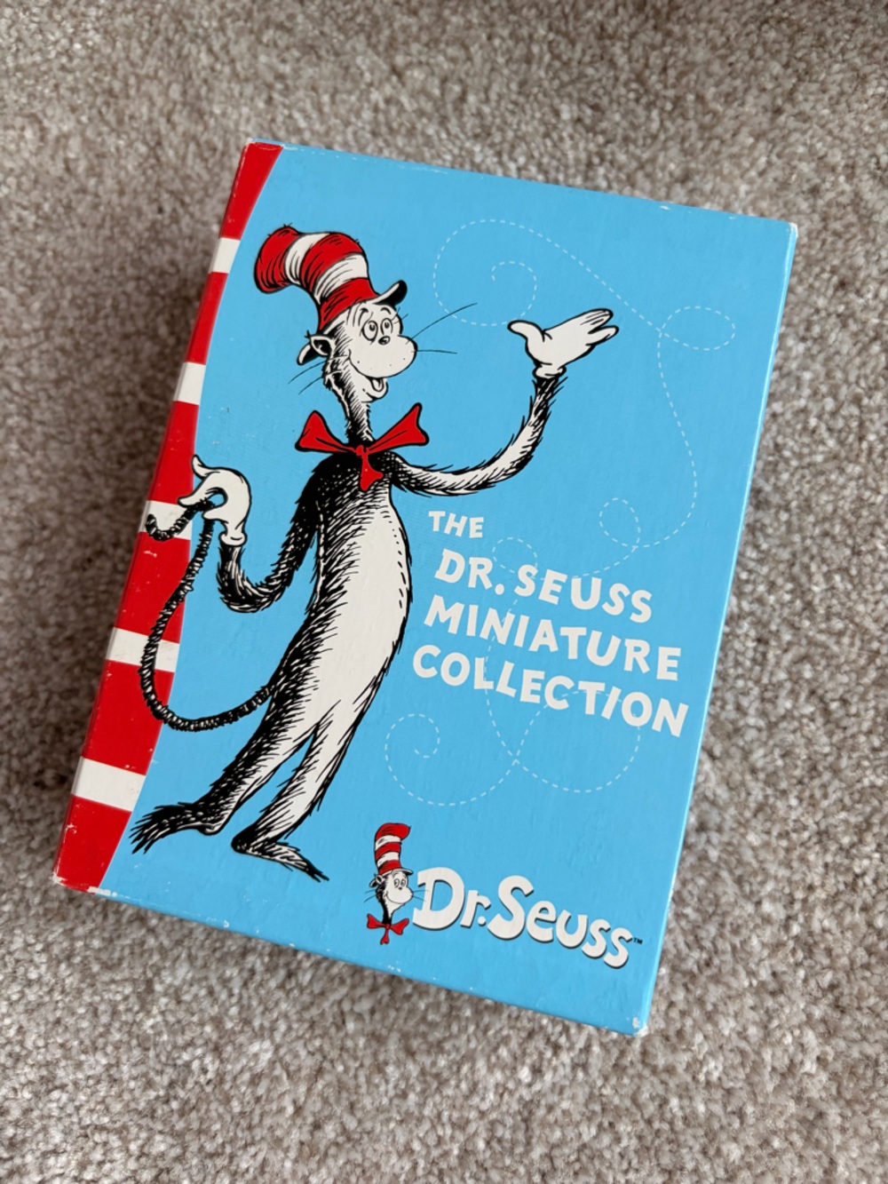 Dr. Seuss Mini Collection - Picture 2 of 4